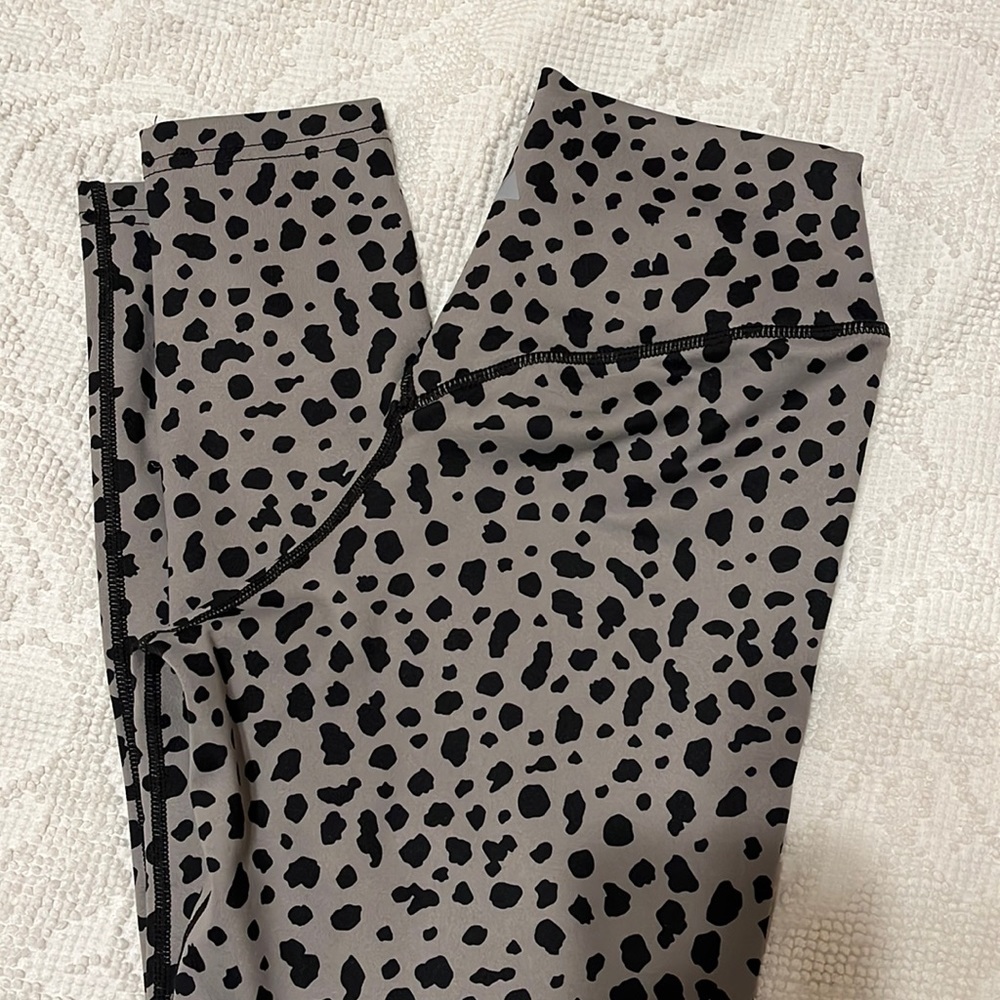 Balance Athletica ascend leggings nwot